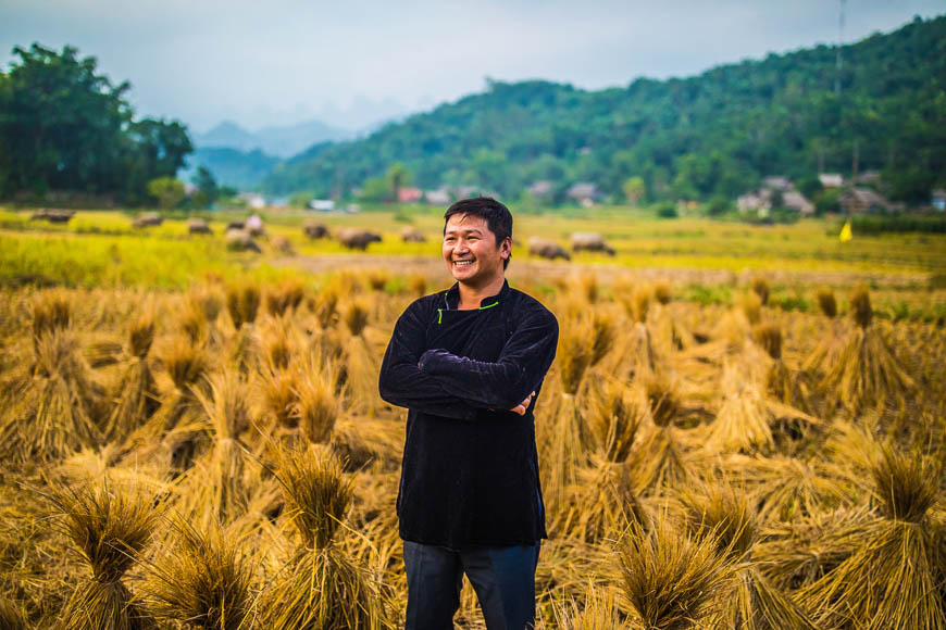 Traditional ethnic costumes in Vietnam | Vietnam Tourism